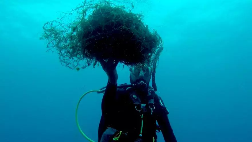 90 espècies pateixen els efectes de les arts de pesca perdudes al litoral català