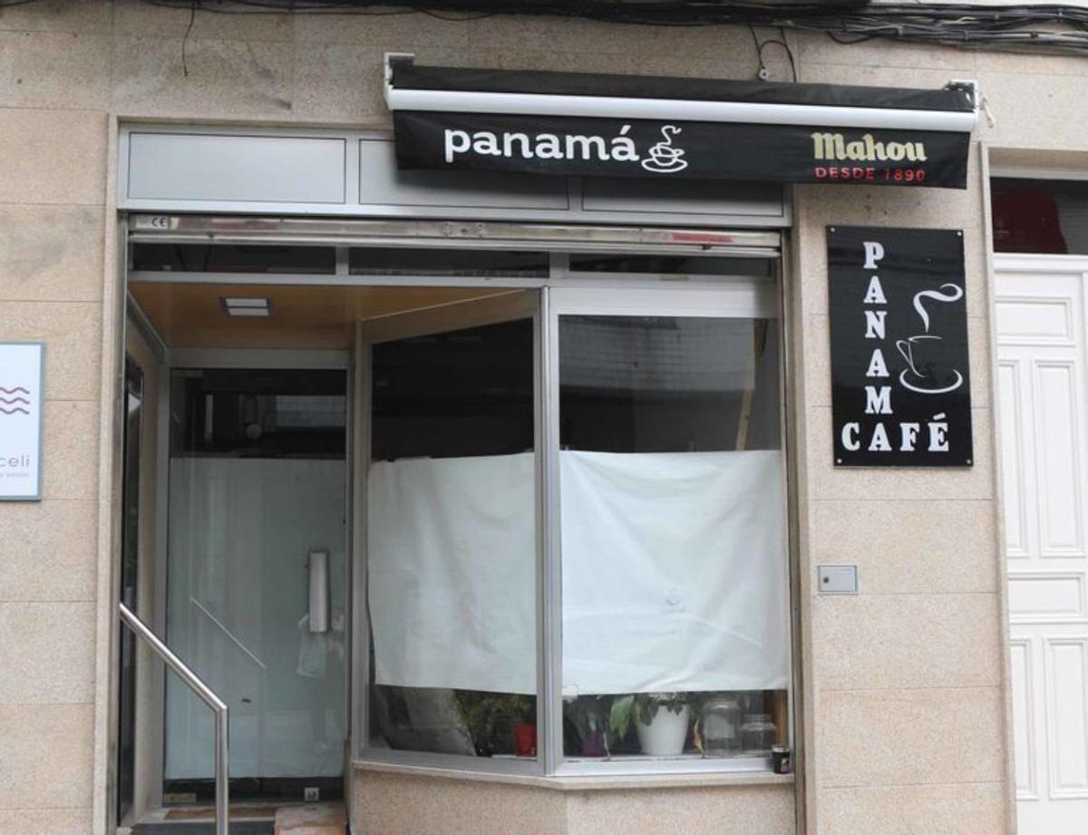 Panamá, en Avenida
de Ponteareas.
| Bernabé/ A. Abeledo