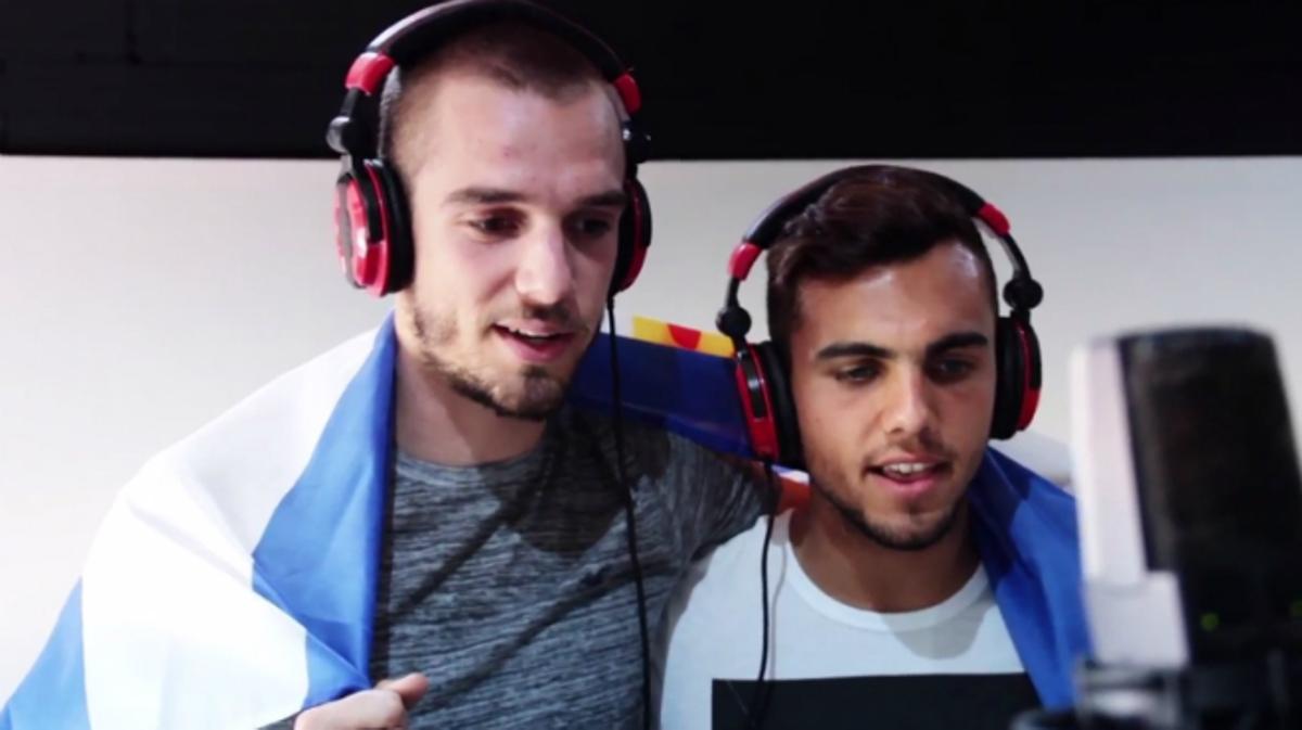 Jugadors de l’Espanyol, en plena gravació.