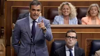El Gobierno redobla la presión sobre Vivas para trasladar a menores migrantes a la Península y alojar a los que siguen en la calle