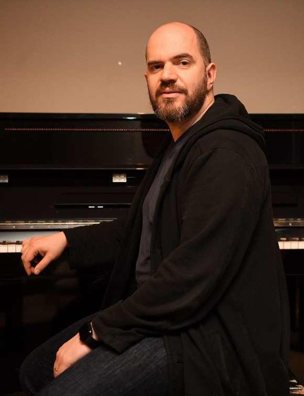 "El piano es una meditación, como las personas que practican taichí cada día"