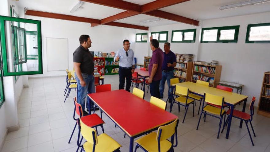 El municipio invierte en verano un total de 350.000 euros en mejorar los colegios