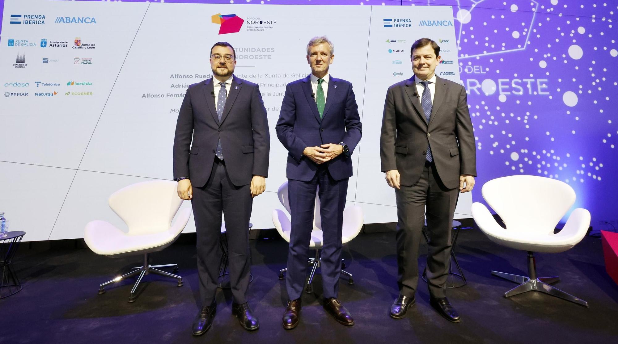 El poder político y empresarial se cita en Santiago