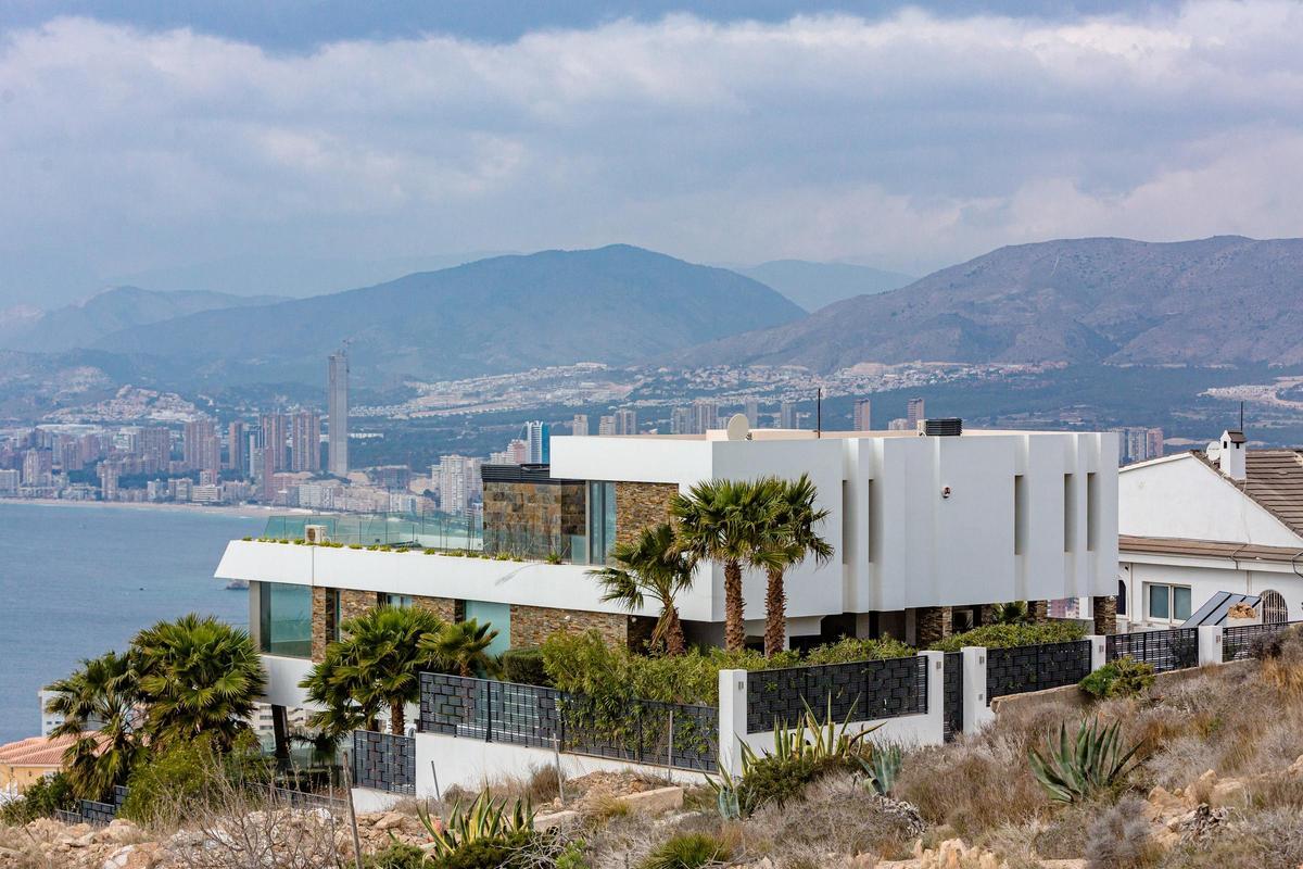 Una vivienda de alto standing con vistas a Benidorm.
