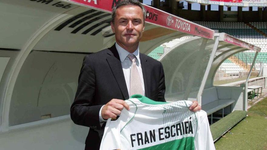 Fran Escribá ocupó el banquillo del Elche de 2012 a 2015.