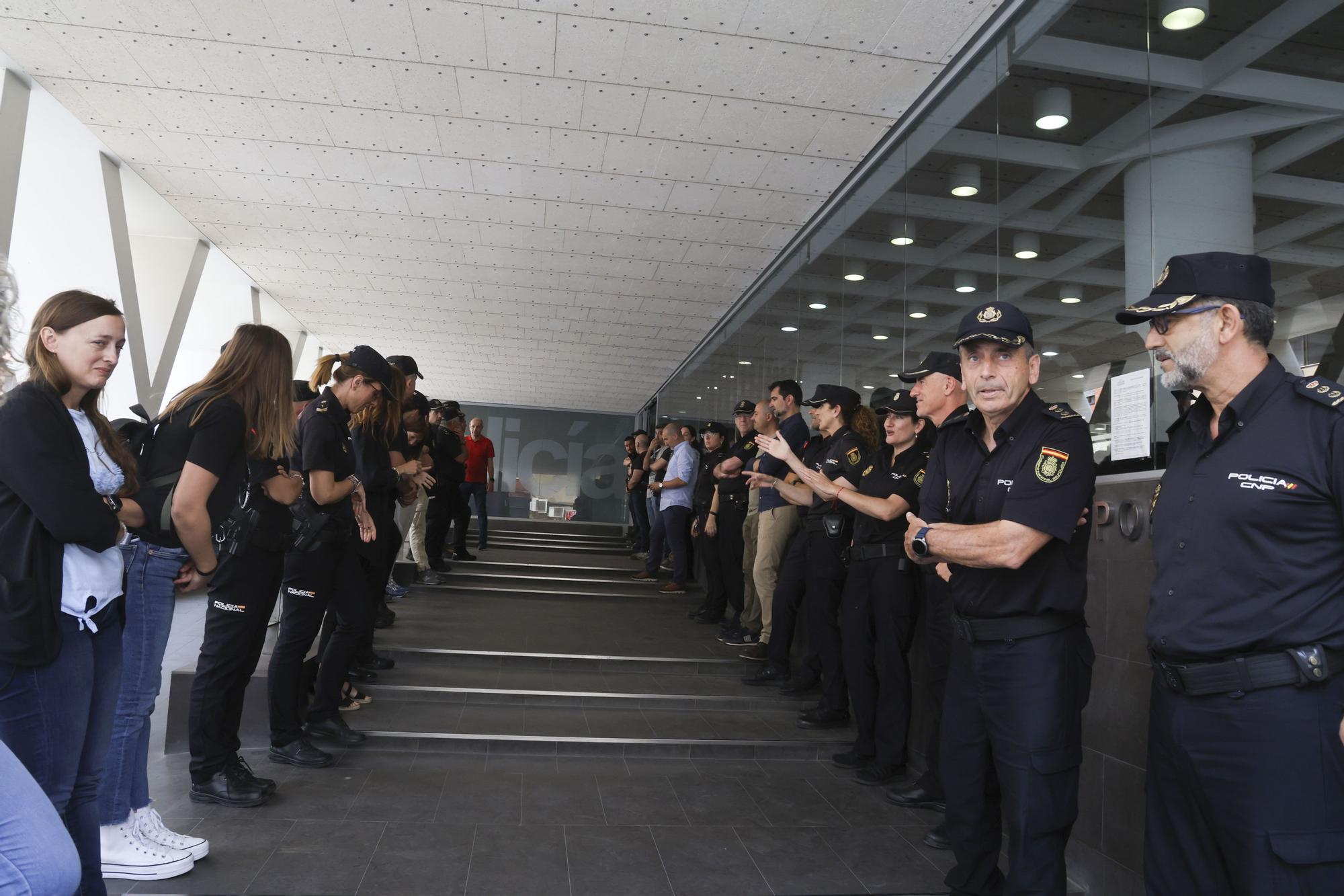 José del Castillo cuelga el uniforme de policía tras 44 años de servicio