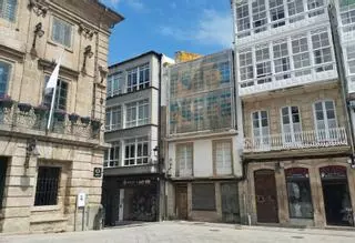 Betanzos pisa el acelerador contra la ruina: Abre en un mes 17 expedientes a viviendas en mal estado