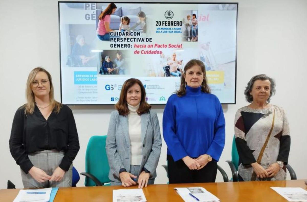 Por la izquierda, Laura Martínez, Beatriz Coto, María Velasco y María Jesús Álvarez, en la presentación. | LNE