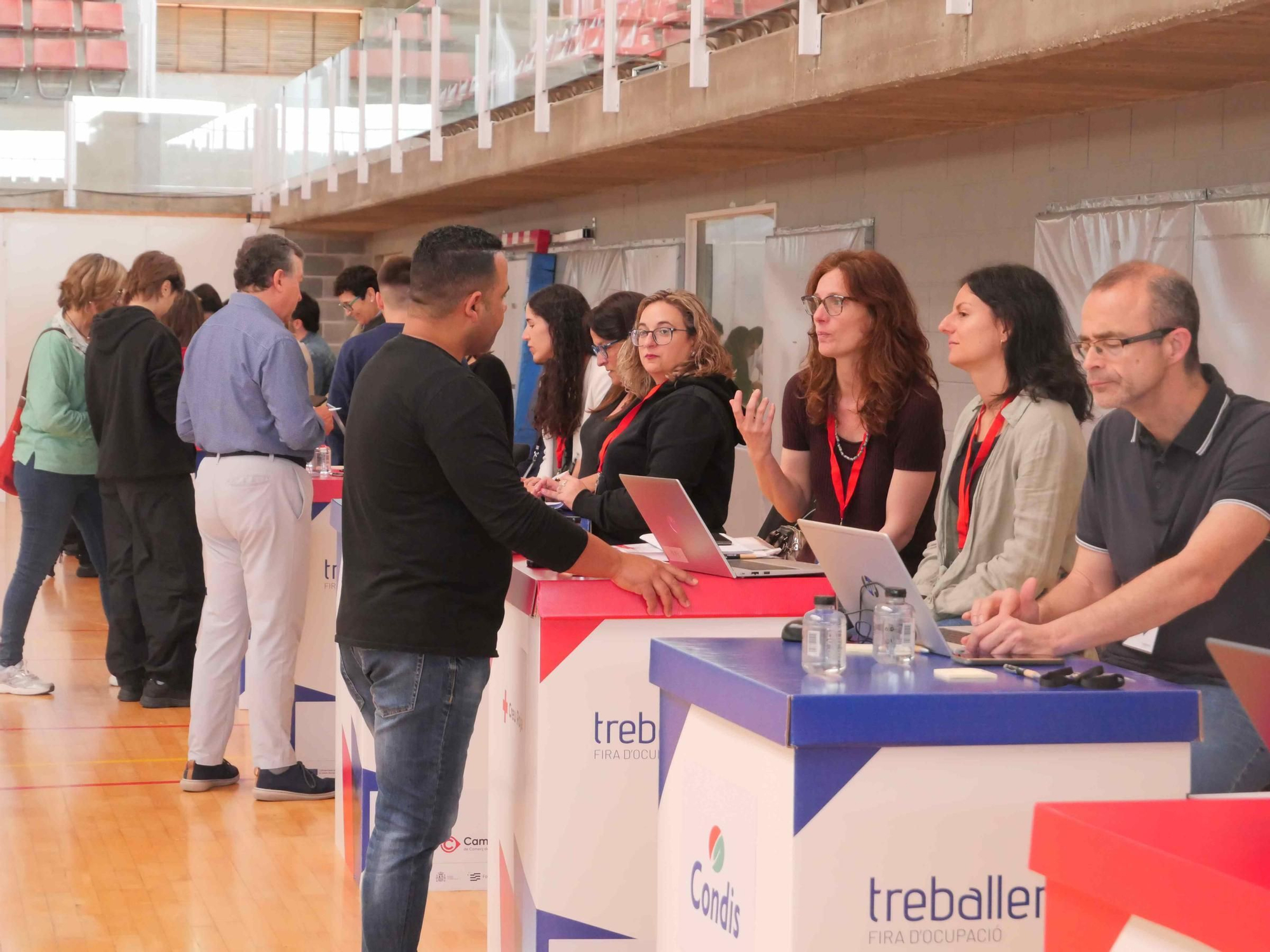 Les fotos de la fira d'ocupació TreballemGi a Figueres