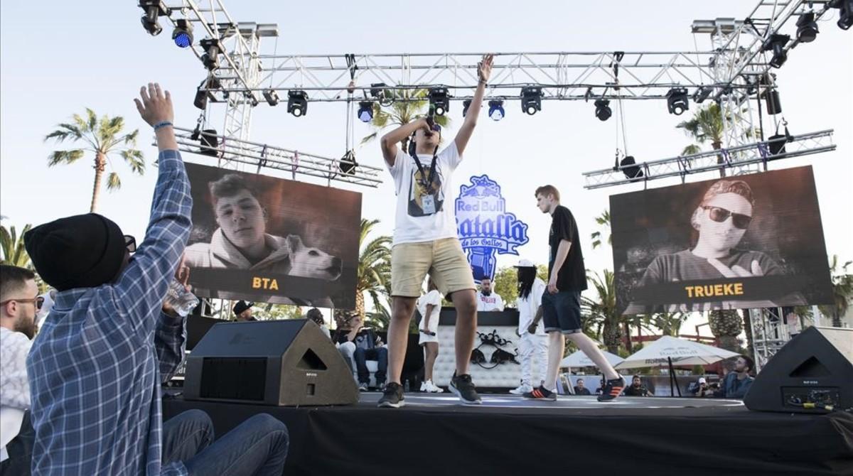 El Trueque y BTA, en la Batalla de Gallos organizada el sábado por Redbull en el Moll de la Fusta.