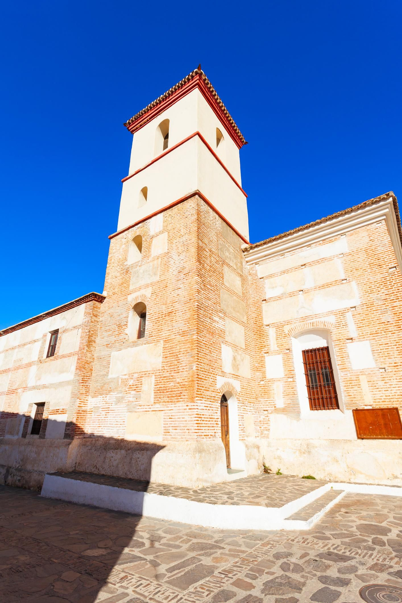 Iglesia parroquial de Santa Cruz en Pampaneira