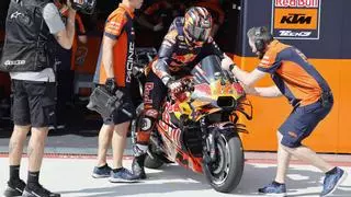 Viñales promete llevar la KTM a lo más alto si la fábrica le ayuda