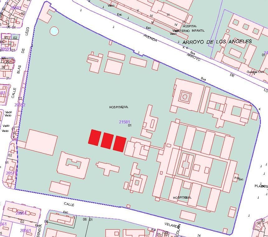 En rojo, los tres edificios que van a demolerse para construir el tercer hospital.