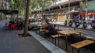 La pugna por las terrazas covid de Barcelona finaliza consolidando casi 500 nuevas y 653 ampliaciones