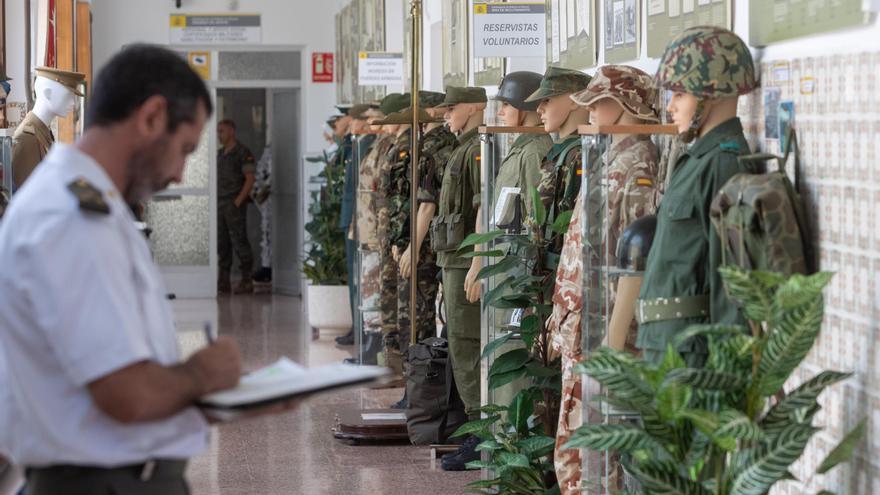 Un paseo por la historia militar en Alicante