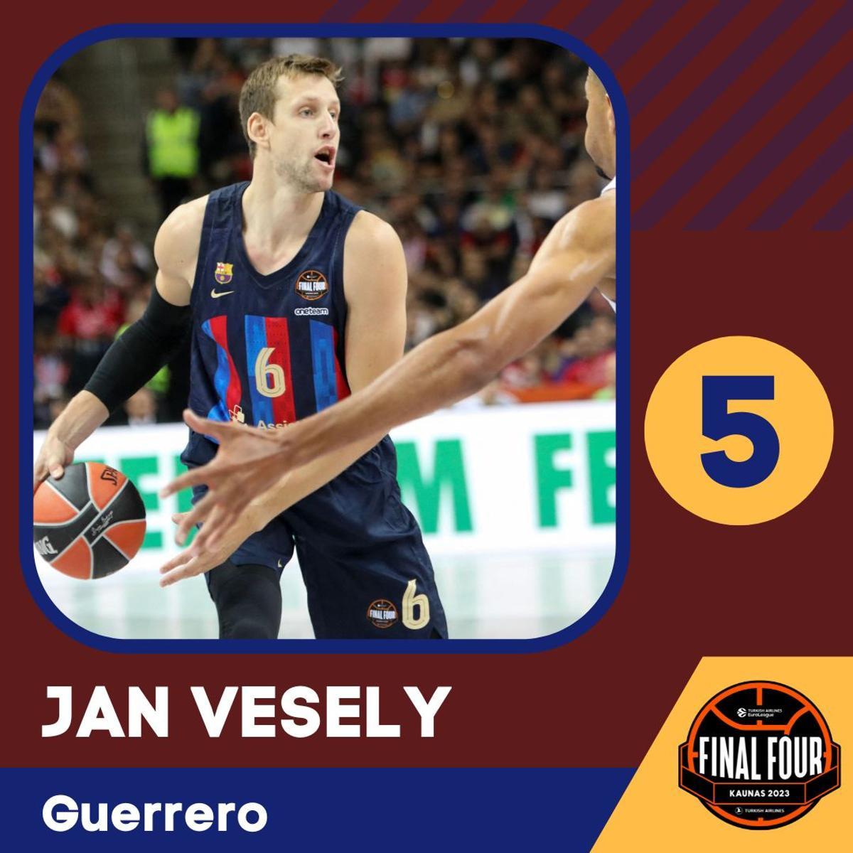 Su entrada le imprimió otra cara al juego interior azulgrana. Saltaron chispas con Tavares, pero su entrega en la lucha por el rebote volvió a ser envidiable. Aún así, tan solo cuatro puntos para el checo, una aportación ofensiva totalmente insuficiente.