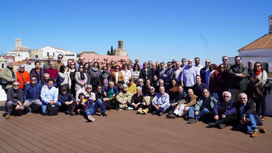 Unas jornadas de historia de la fotografía en Extremadura reúnen a más de 120 personas en Badajoz