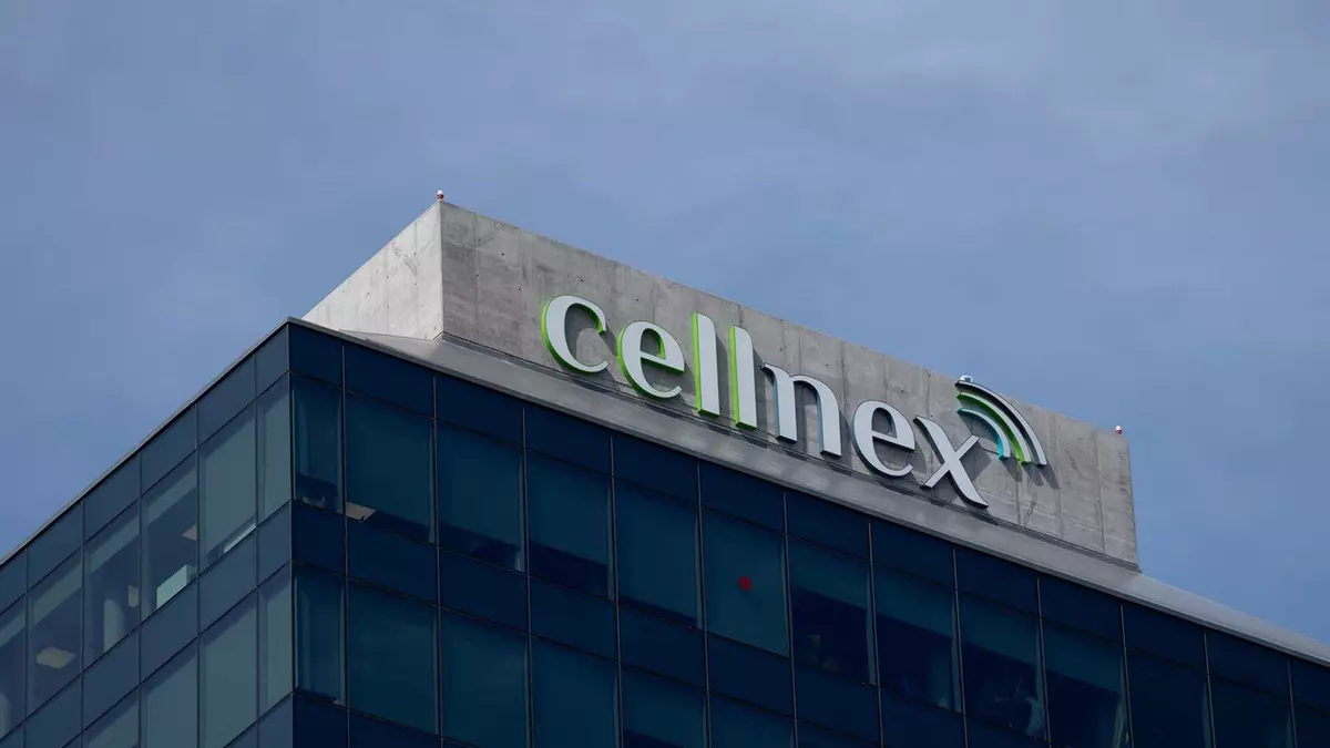 Cellnex reduce sus pérdidas en el primer semestre más de un 70%, hasta 115 millones, y eleva un 6% los ingresos