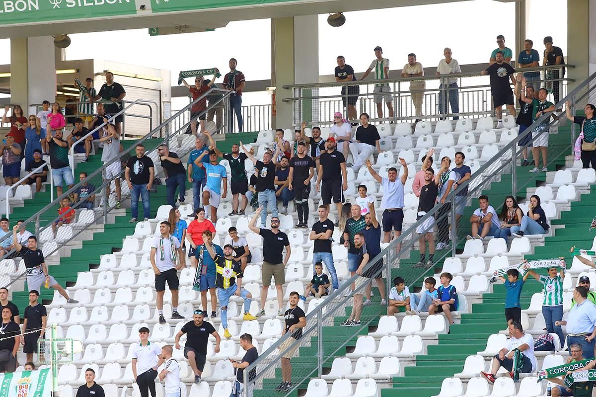 Las imágenes del Córdoba CF - San Fernando