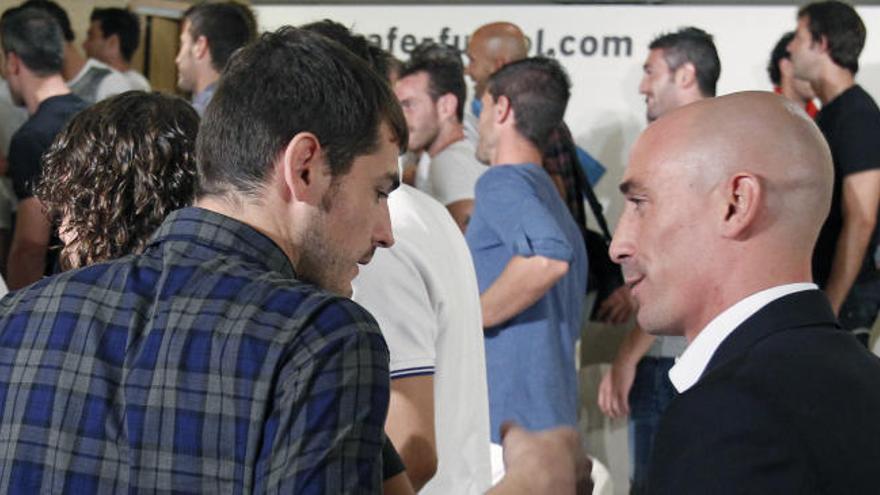 Casillas con Rubiales en un acto de AFE.