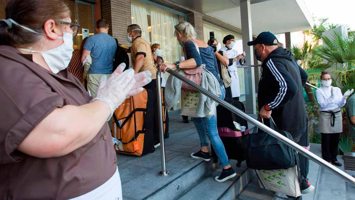 Llegan los primeros turistas alemanes a Baleares