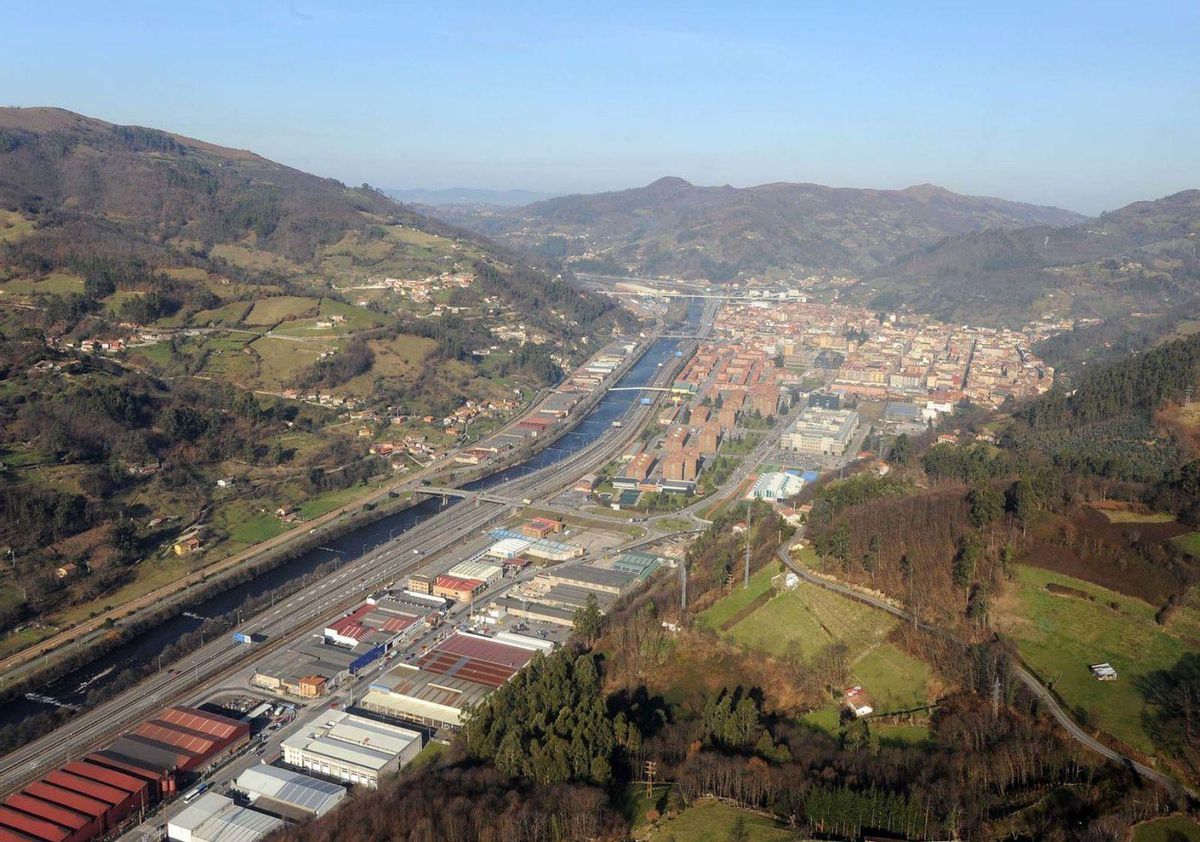 Caminando por un Mieres vaciado