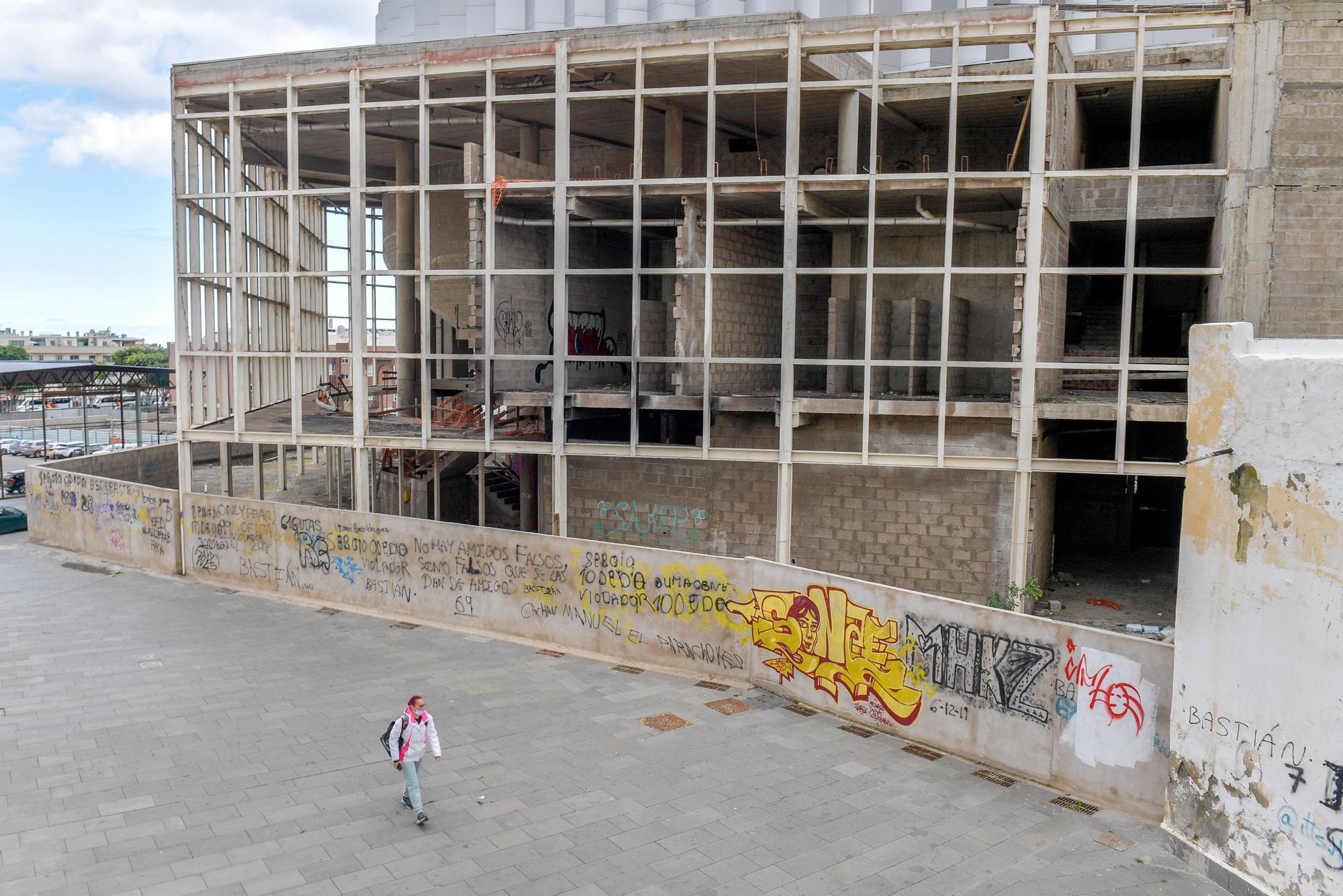 Abandono del Palacio de la Cultura de Telde