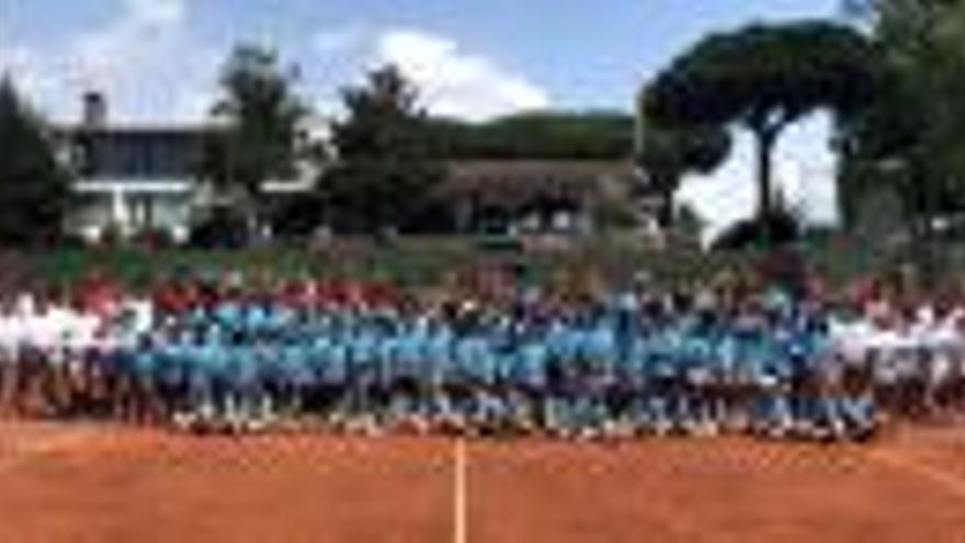 CT GIRONA Gairebé 300 joves, en el   campus        de tennis i pàdel a Palau