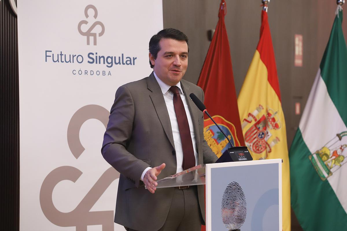 Pastelerías Roldán, Cajasol y el fiscal Fernando Santos, premiados por su labor con la discapacidad