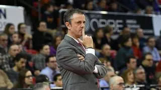 Porfi Fisac, entrenador del San Pablo Burgos: "Admiro, aprecio y valoro mucho a Ibon Navarro"