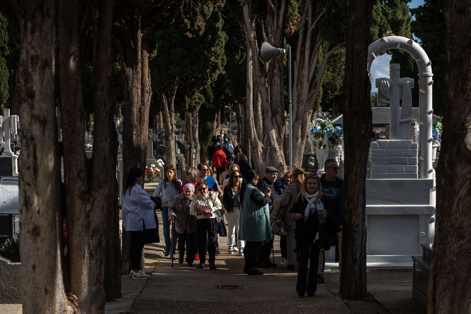 GALERÍA | La imágenes del Día de Todos los Santos en el cementerio de Zamora