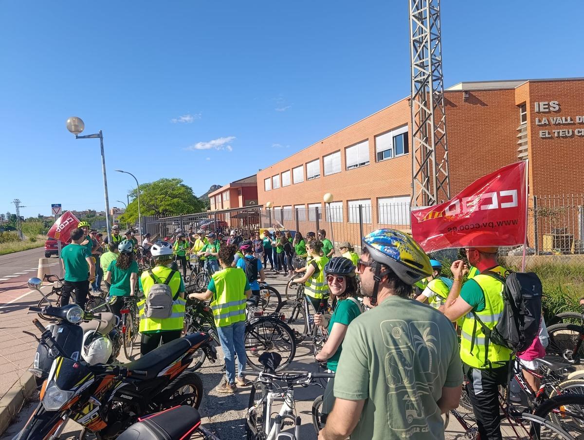 Así ha sido la ''Bicicletada' reivindicativa por Les Valls.
