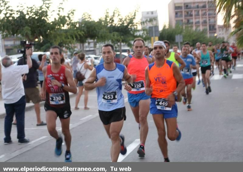 Atletismo con la carrera nocturna 10k Llangostí Vinaròs.