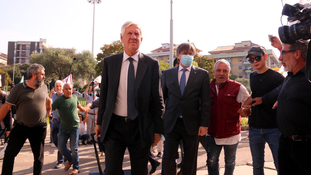 L&#039;expresident Carles Puigdemont a la seva arribada al Tribunal d&#039;Apel·lació de Sàsser, a Sardenya el 4 d&#039;octubre del 2021. (Horitzontal)