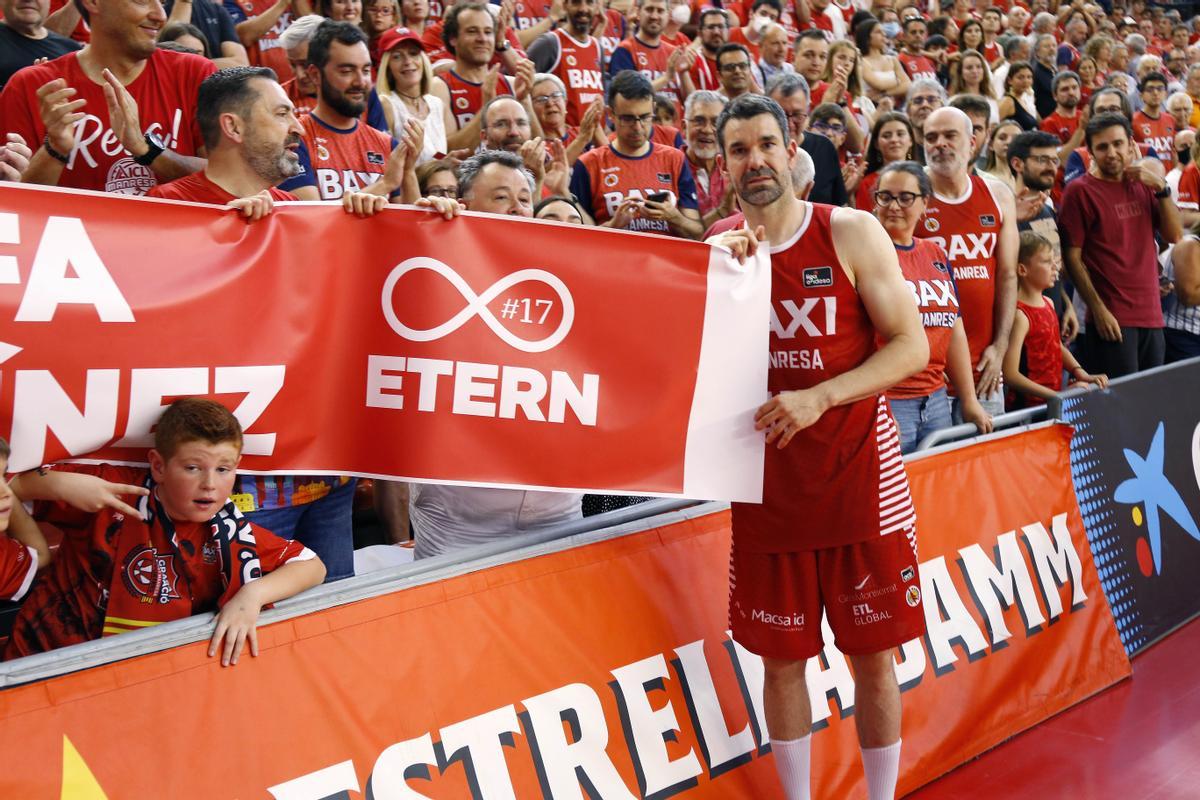 Rafa Martínez, en su despedida del baloncesto tras el Baxi Manresa - Real Madrid del playoff