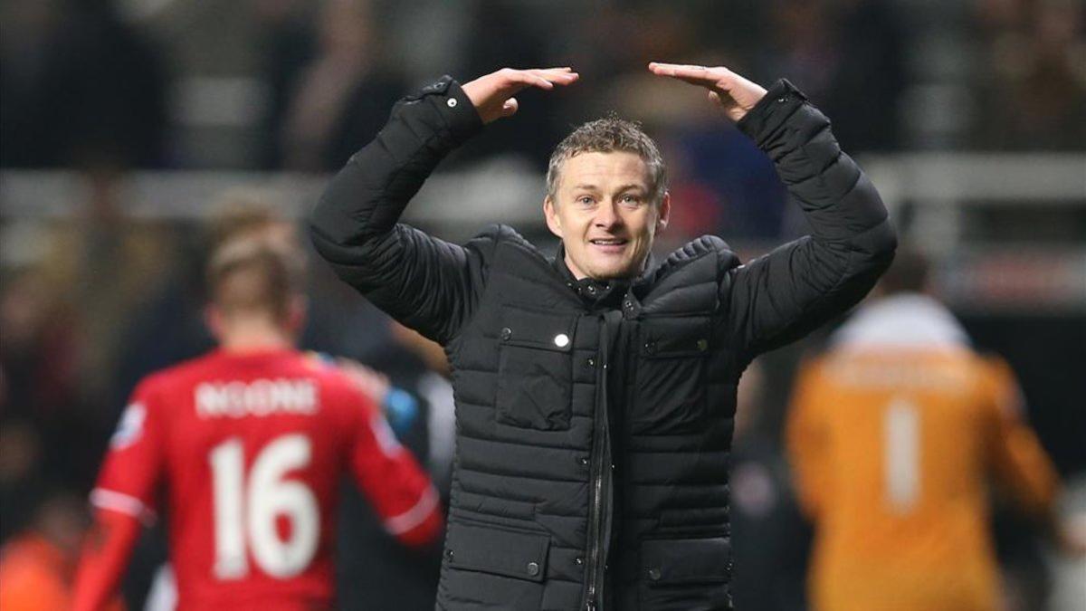 Solskjaer se hará cargo del banquillo del Manchester United