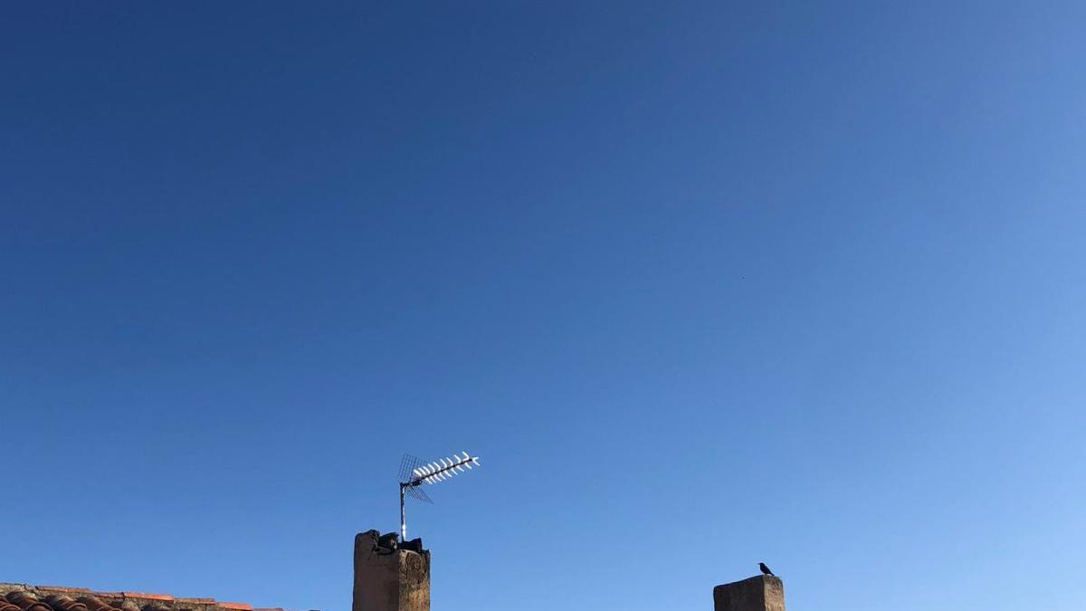 El cielo despejado en Zamora, esta mañana.