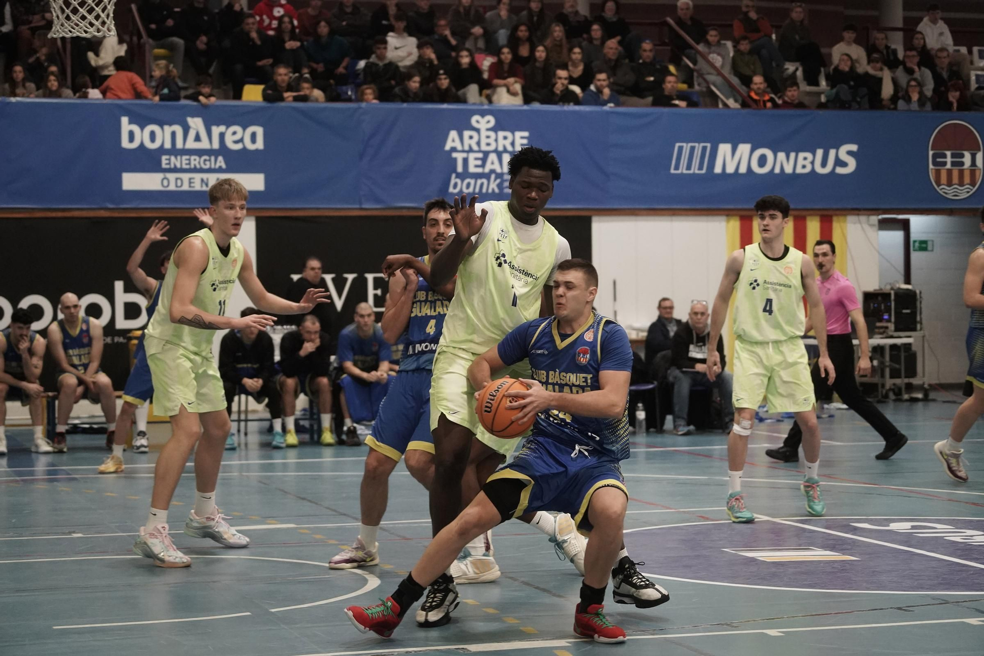 Imatges del Monbus Igualada - Barça B