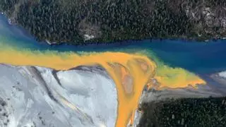 ¿Por qué los ríos de Alaska se están volviendo de color naranja?