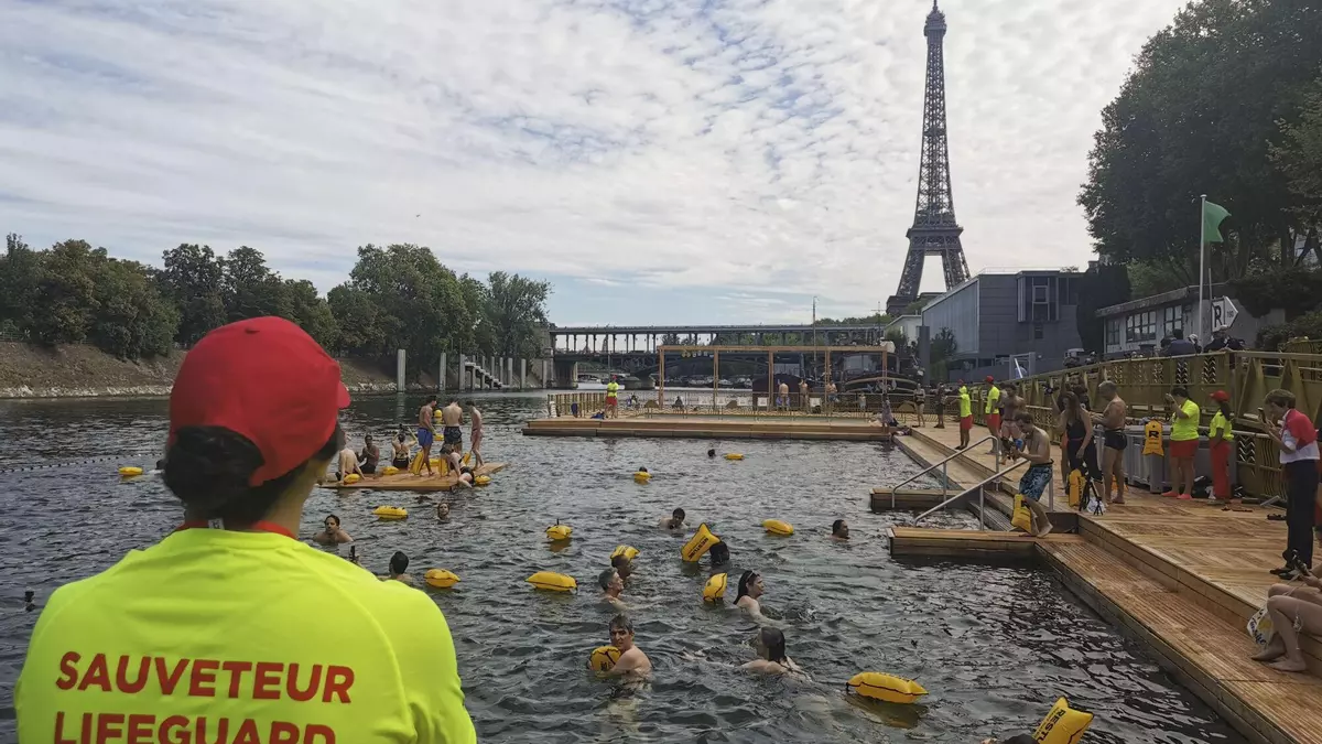 Hallados cuatro cadáveres en una misma zona del río Sena, cerca de París