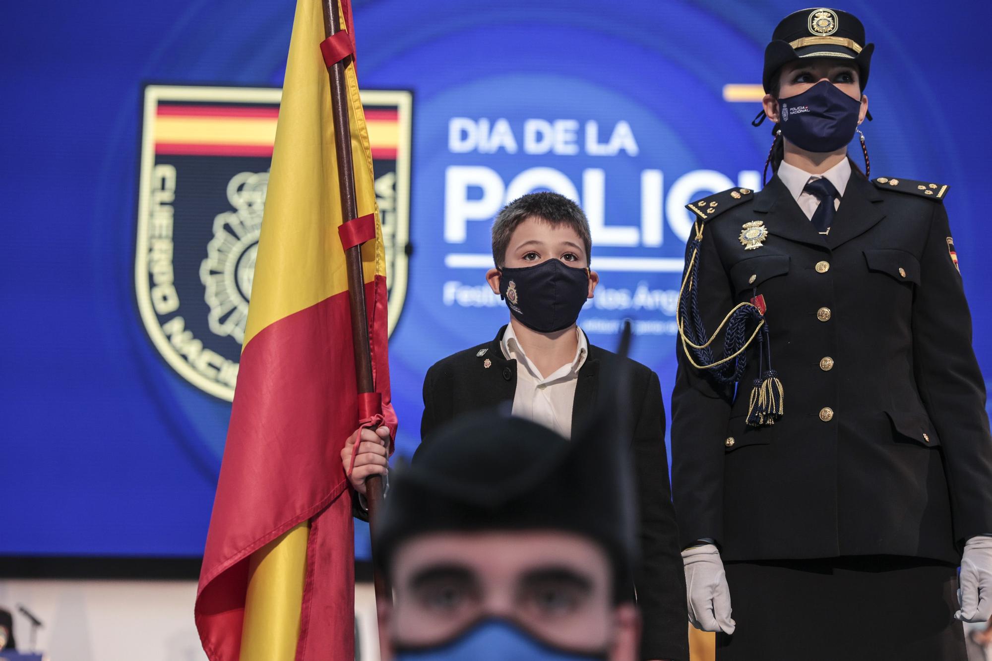 La Policía Nacional de Oviedo celebra a sus patronos, los Ángeles Custodios