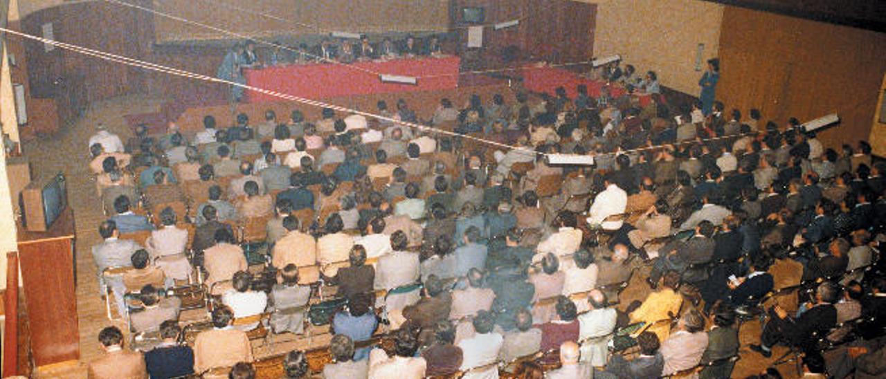 Reunión de la primera convención empresarial en la capital grancanaria.