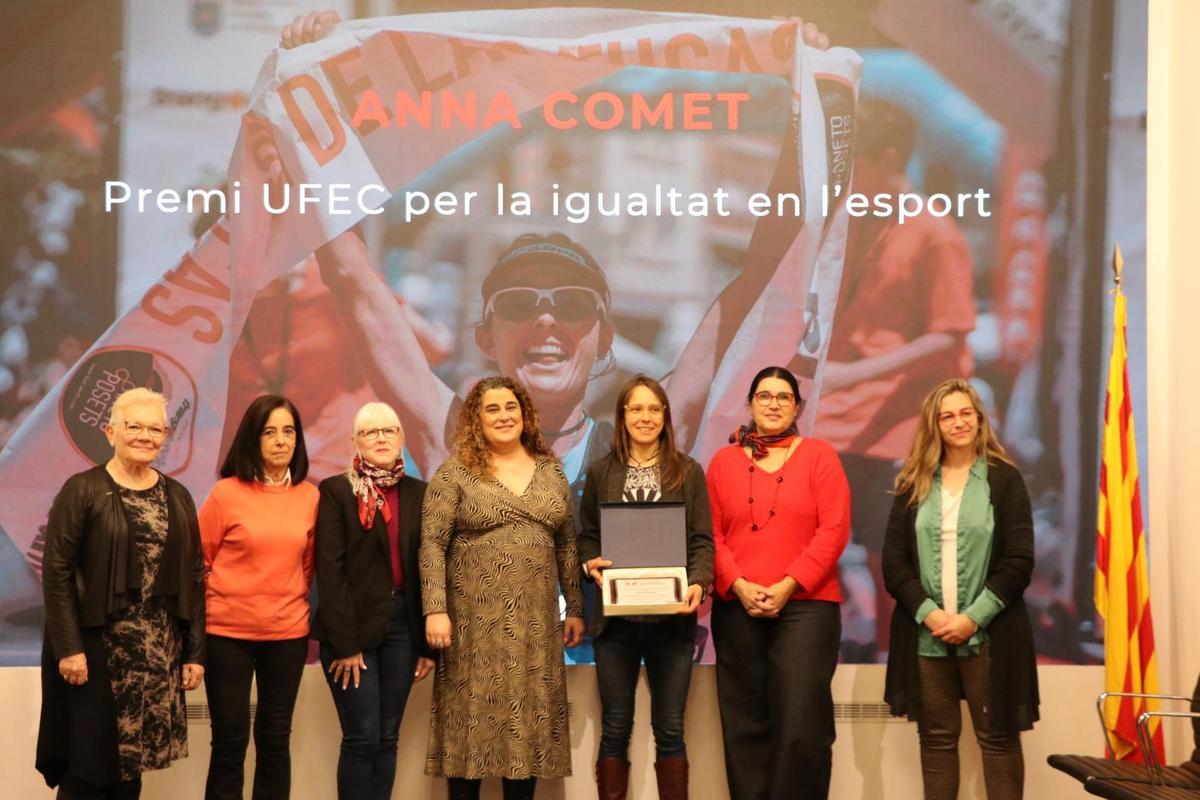 Anna Comet durante la entrega del premio