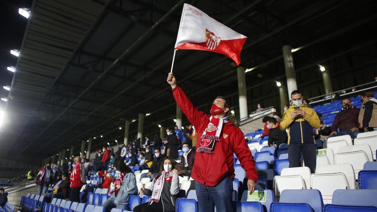 MANUEL MURILLO - Municipal de Lucena CIUDAD DE LUCENA-SEVILLA FC  Eliminatoria a partido unico de la Copa del Rey