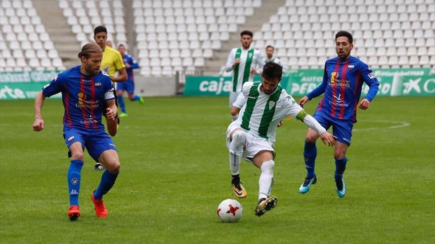 El Córdoba B pierde y cae al descenso directo