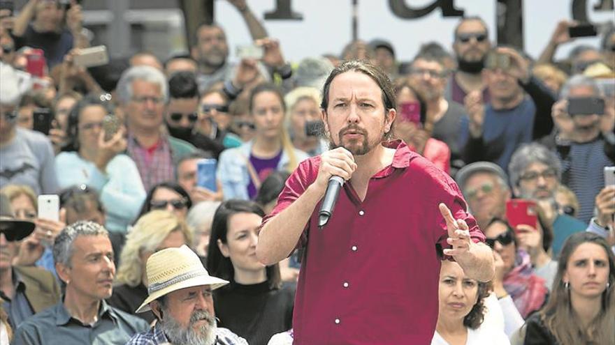 Pablo Iglesias pide hablar más de la Constitución y menos de la banda ETA