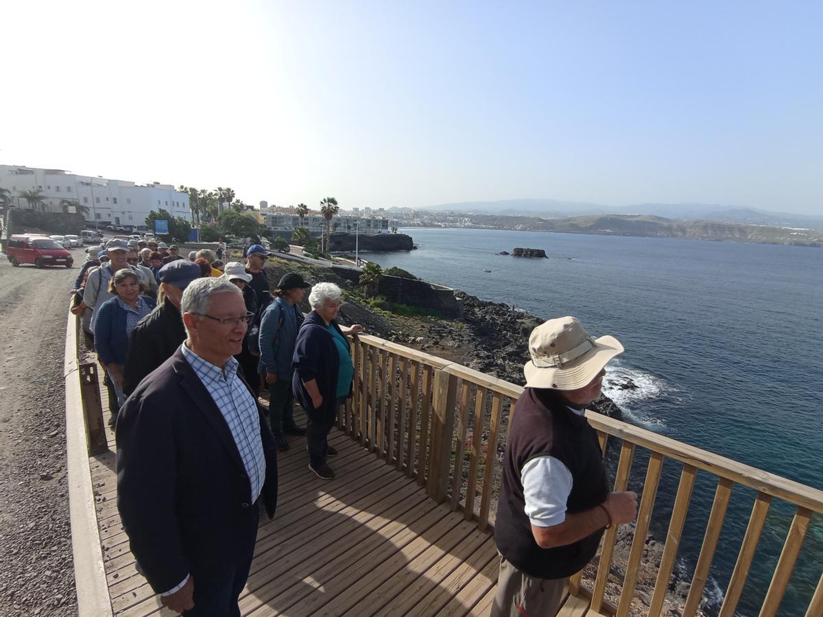 Un instante durante el paseo por El Confital.