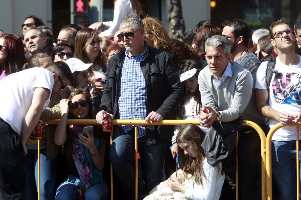 Búscate en la mascletà del 12 de marzo