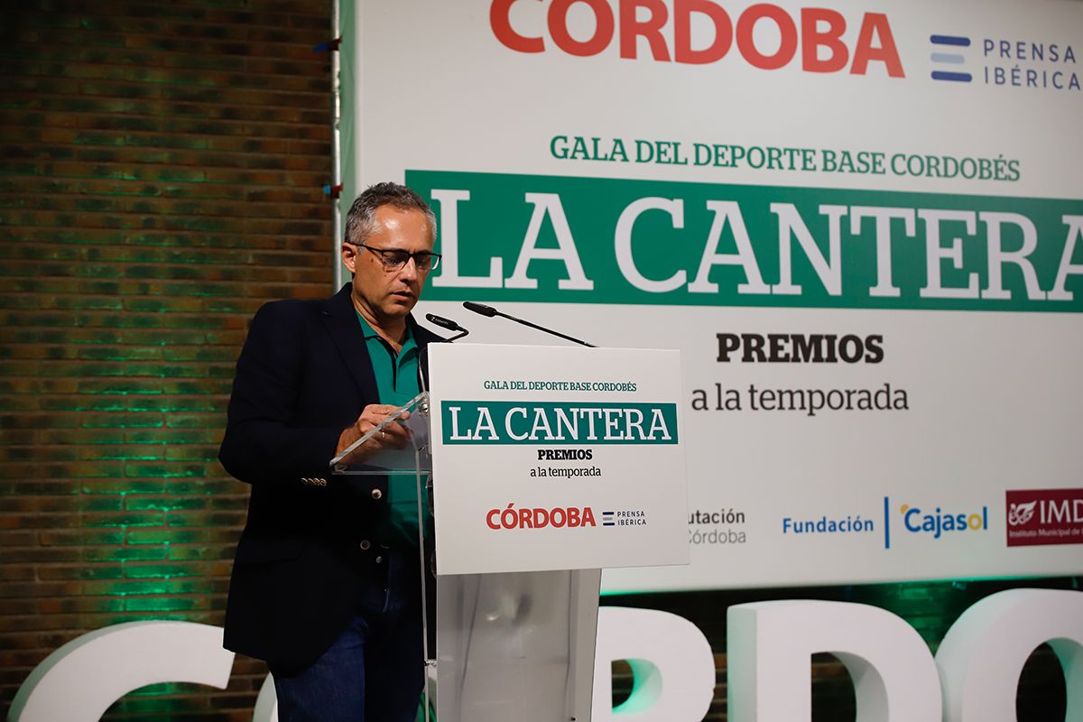 'La Cantera' premia a los referentes del deporte base