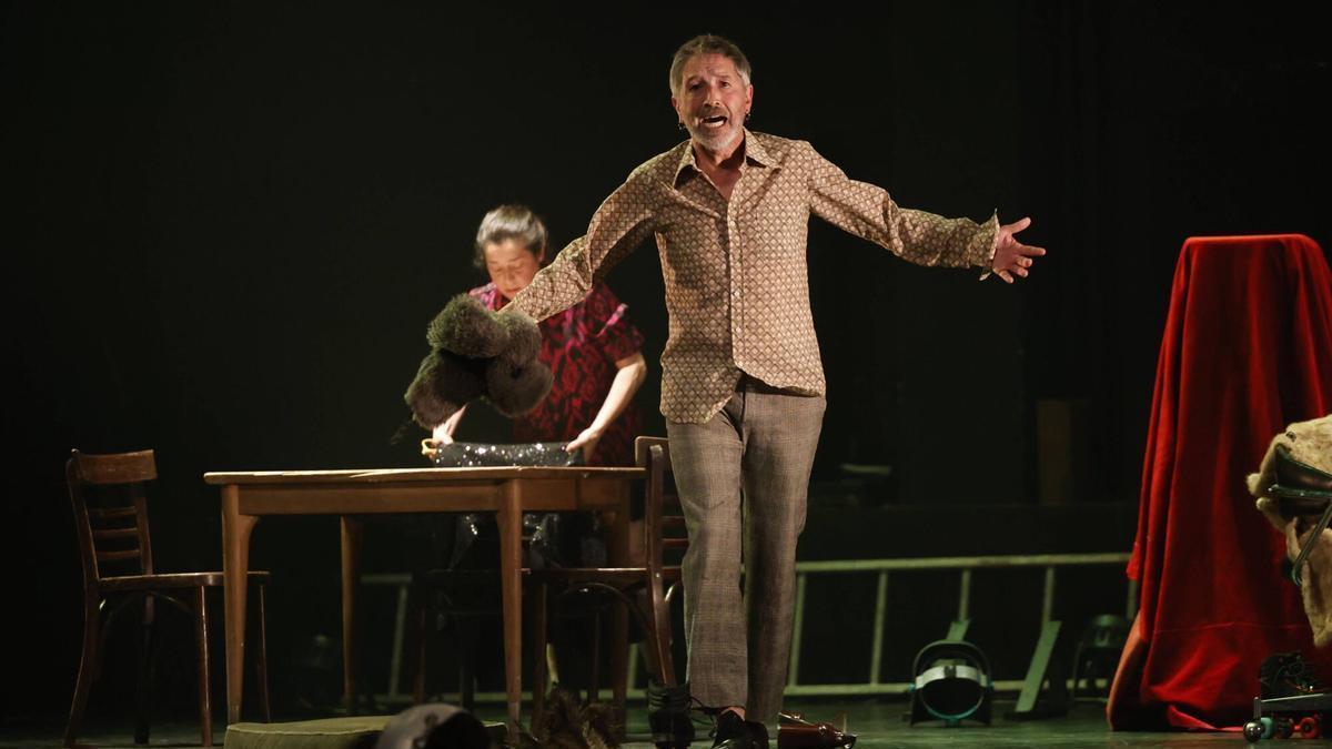 Una obra de teatro en el Filarmónica.
